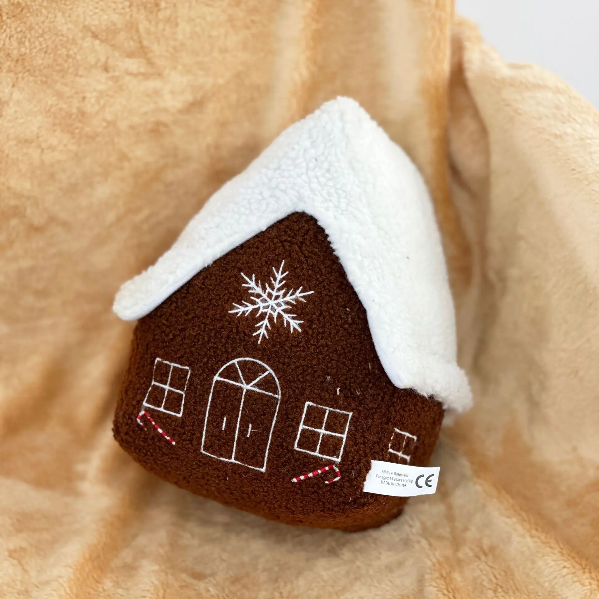 

25cm Christmas Gingerbread House Plush Toy Soft Stuffed Toy Sofa Home Decoration Children Christmas Gifts