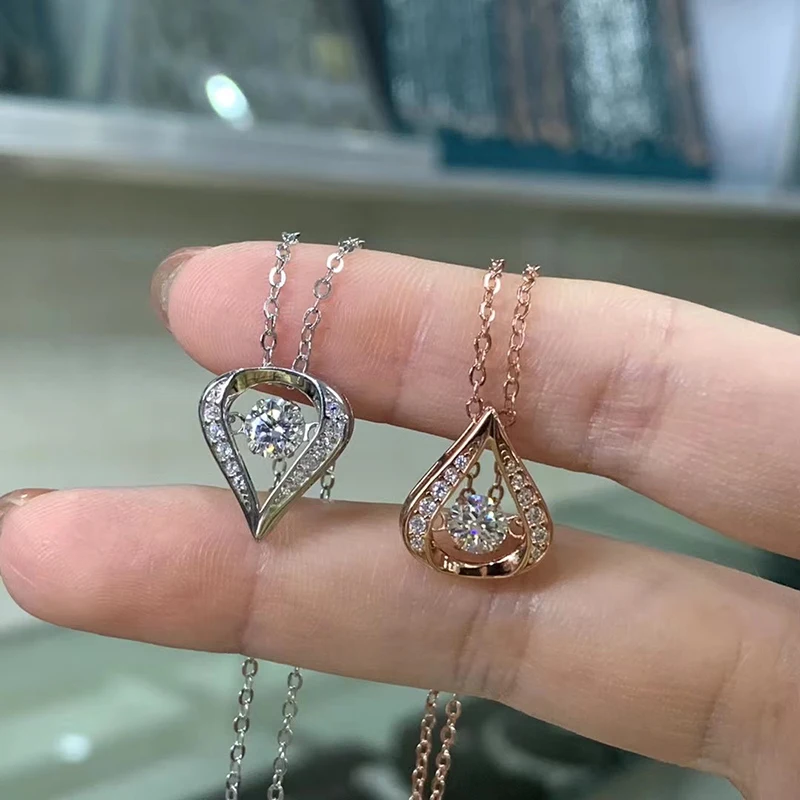 

Genuine Moissanite Luxury Necklace 0.5 Carat Diamond Beating Heart Necklace Pendant for Women Romantic Sterling Silver Jewelry