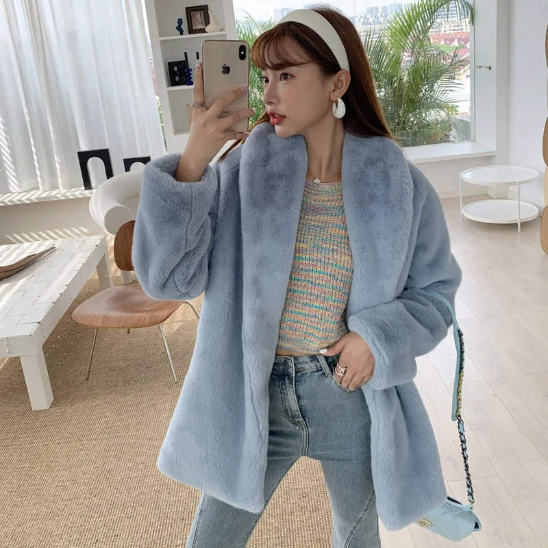 Winter New Fashion Faux Fur Coat Women's High Street Thick Soft White Blue Coat Trendy Jackets for Women Fur Coats Free Shipping