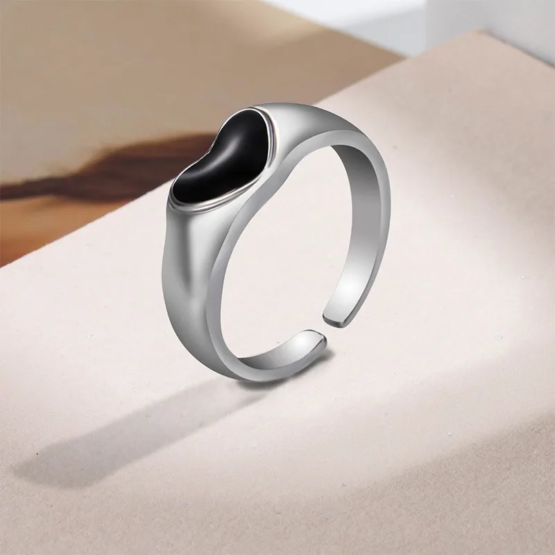 

2pcs Goth Punk Woman Rings Set Hollow Aesthetic Heart Ring Simple Girl Wedding Ring Set For Couple Korea Kpop Silver Ring