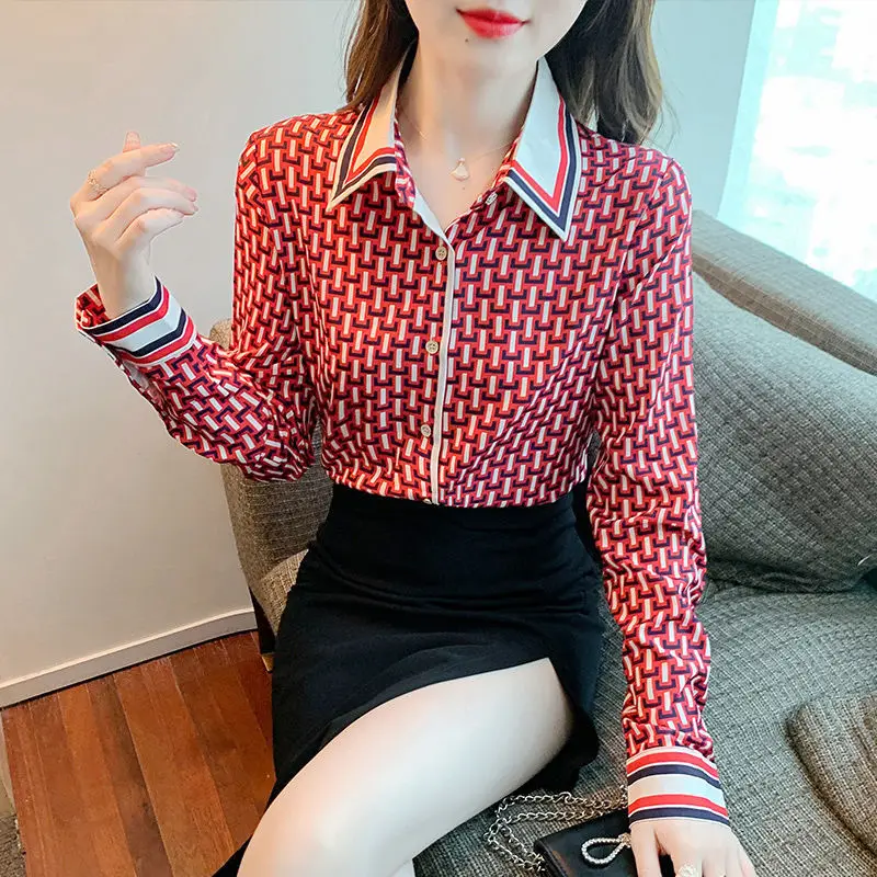 

Red Long Sleeve Women's Plaid Blouse Aesthetic Fashion Casual Korean Style Trends Vintage Women's Buttoned Shirts Beautiful Top