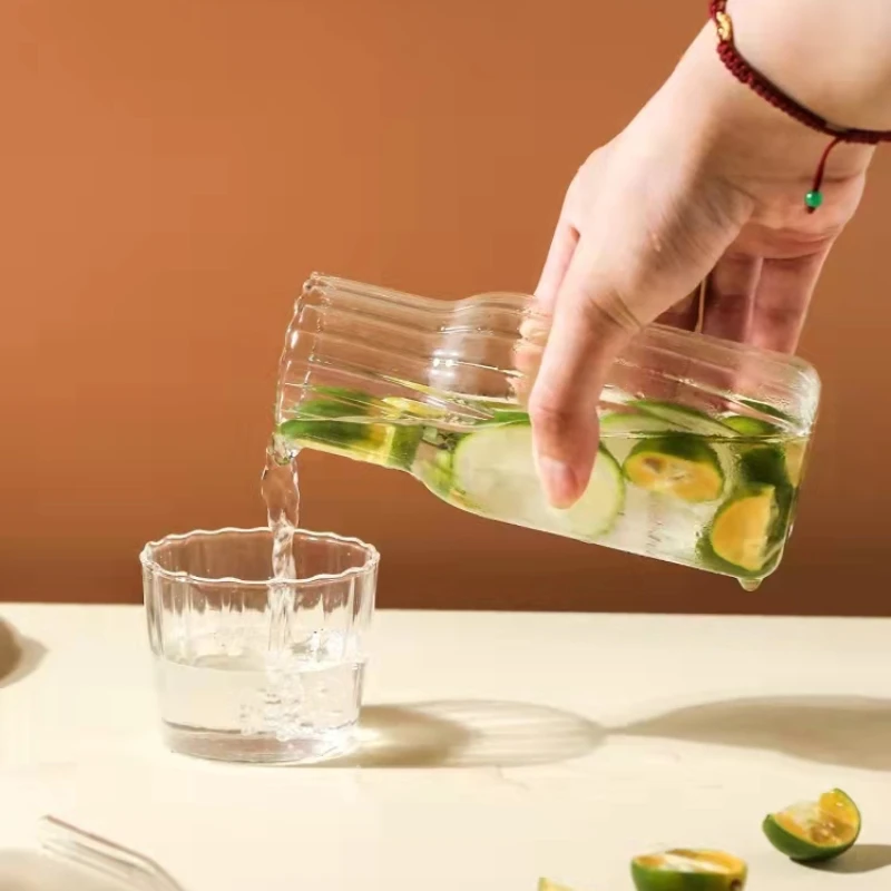 Стеклянная бутылка для воды со стеклянной чашкой набор холодного чайника