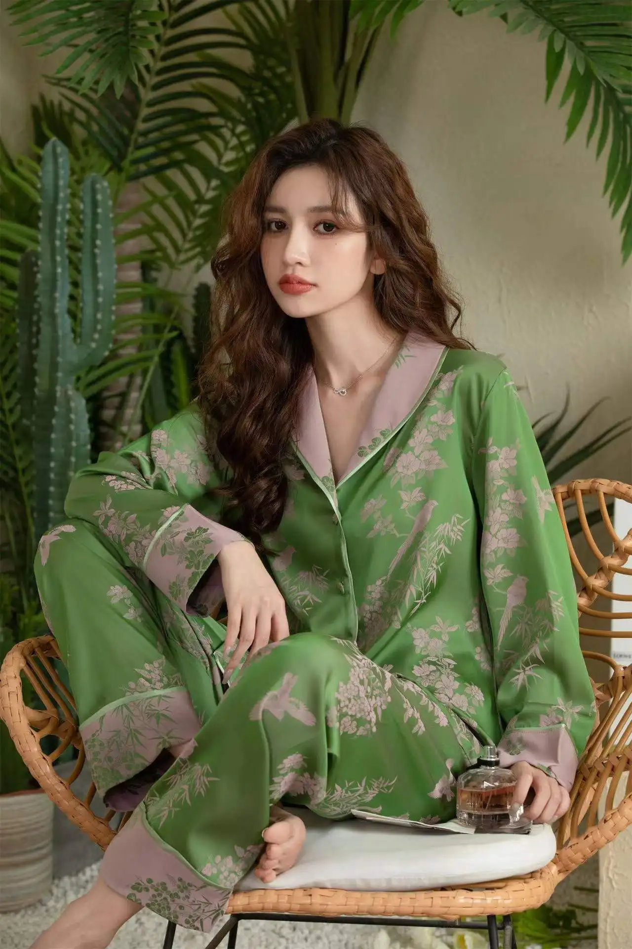 2023 Spring Silk Pajamas Women's Long Sleeves Simple Autumn High Quality Sleepwear Suit V-neck Comfortable Print Loungewear