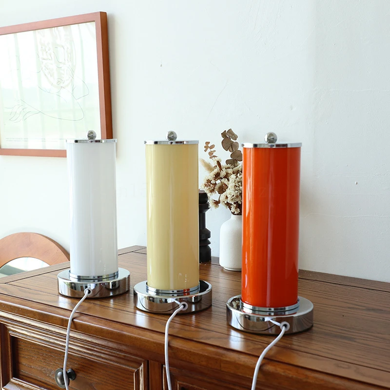 

Светодиодные настольные лампы в скандинавском стиле, ночник с USB, 5 В, ретро стиле для спальни, прикроватная лампа, декоративсветильник освещ...