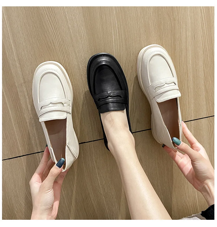 Plus Size 43 44 Black Loafers Women Thick Sole Slip on Low Heel Flat Shoes Ladies Oxford Casual Shoes Zapatos Para Mujer