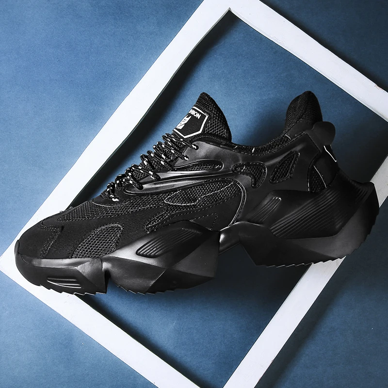 New Men's Chunky Sneakers Lightweight Casual Running Shoes Breathable Mesh Outdoor Summer Sport Tennis Shoes Male Footwear