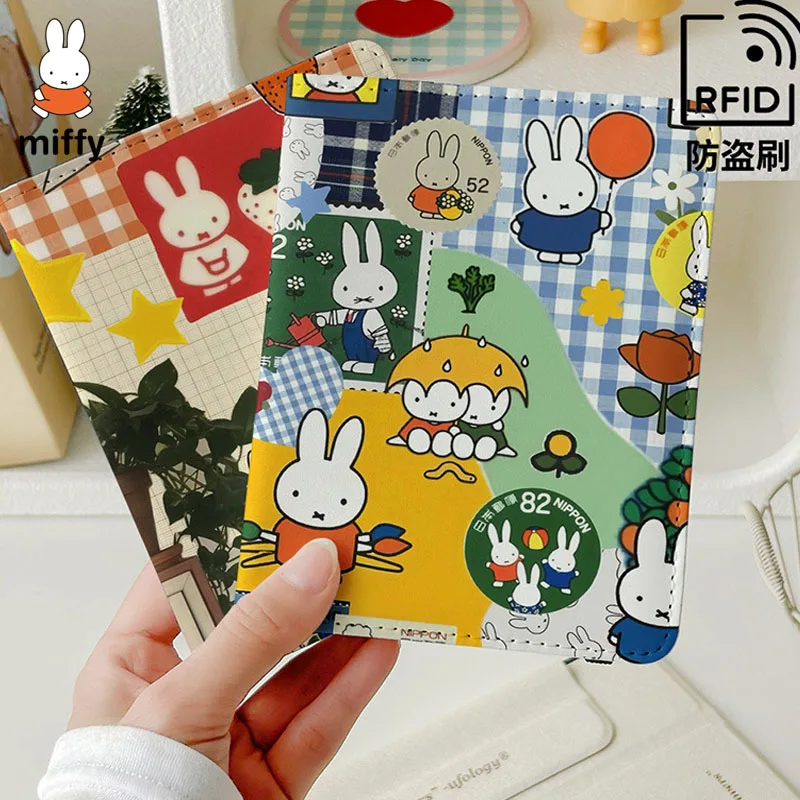 Фото Kawaii Miffy зажим для паспорта 2025, пакет для документов, милая сумка для карт с героями мультфильмов, дорожная портативная сумка для хранения, праздничный подарок-сюрприз №1
