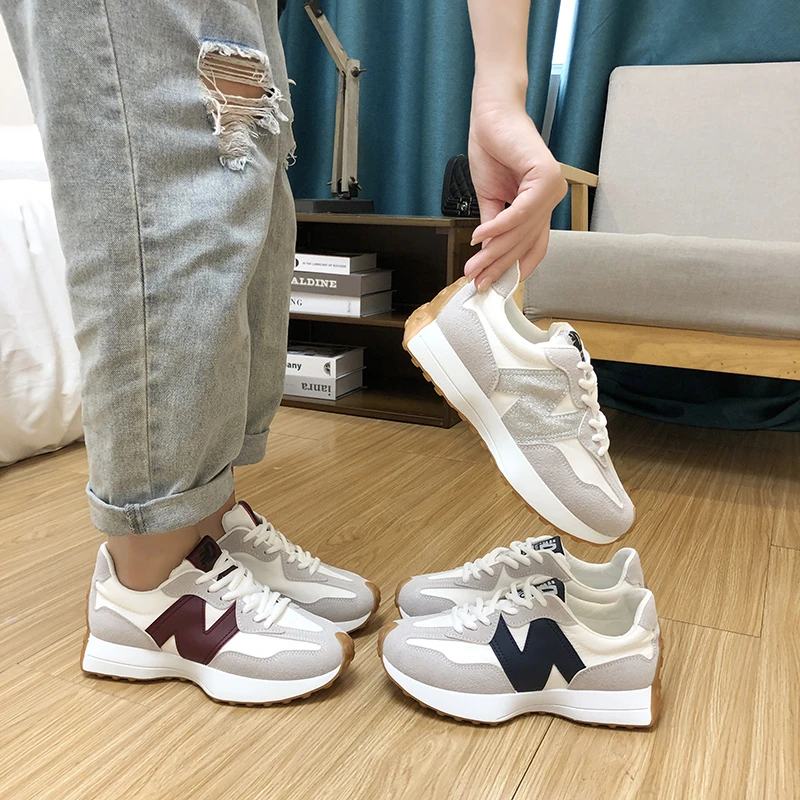 Women Luxury Sports Shoes 2023 Spring Autumn New Air Mesh Color Block Popular Trendy Soft Sole Casual Sneakers Zapatos De Mujer