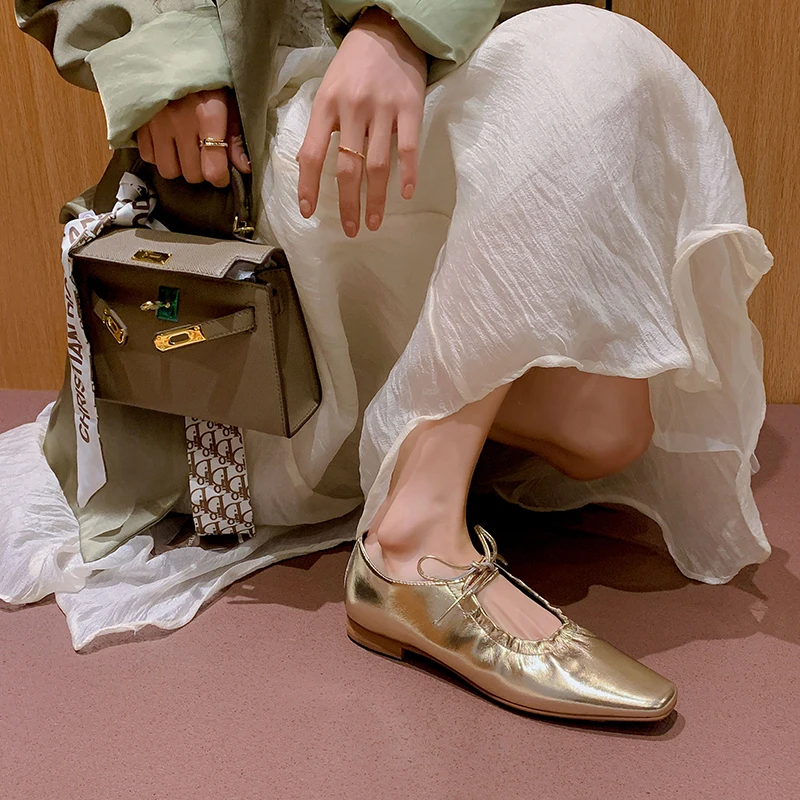 Spring and Autumn Golden Cowhide Square Head Women's Shoes Rope Low Heel Thick Heel Silver Women's Shoes