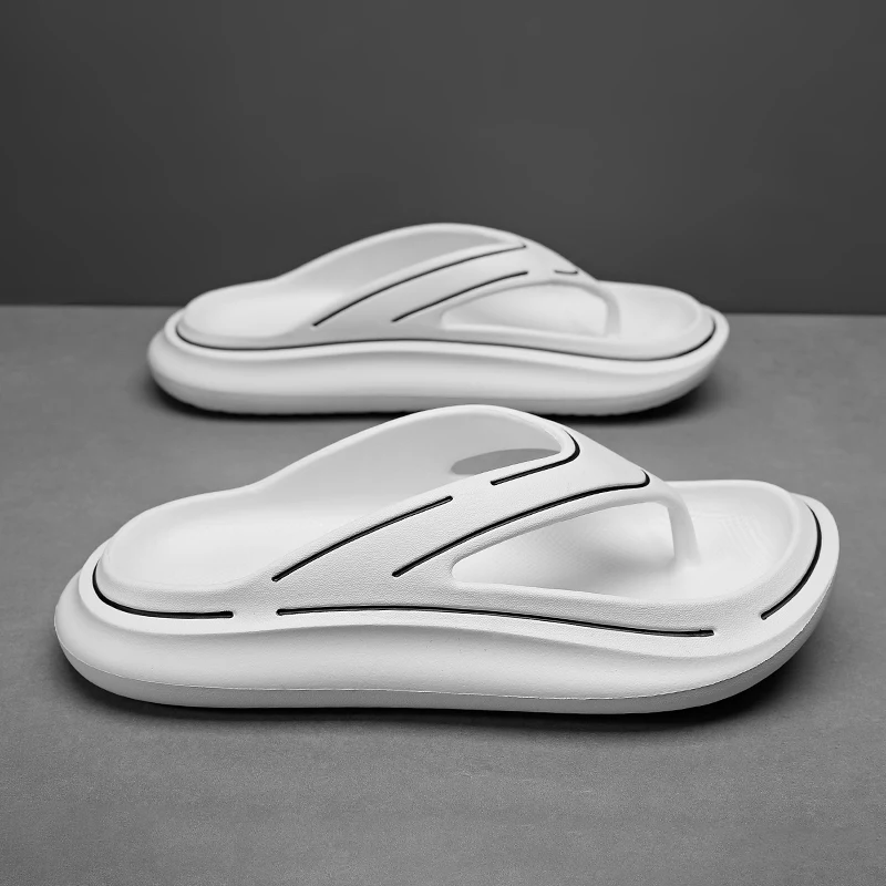 

Couple Flip-flops 2022 Summer Trend Men Outer Wear Non-slip Deodorant Wear-resistant Clip-on Leisure Outdoor Beach Sandals Women