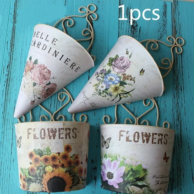 

1Pcs Plastic Wall Hanging Flower Vase Pot Wall Flower Basket Rural Garden Home Decoration Flower Basket Home Decor