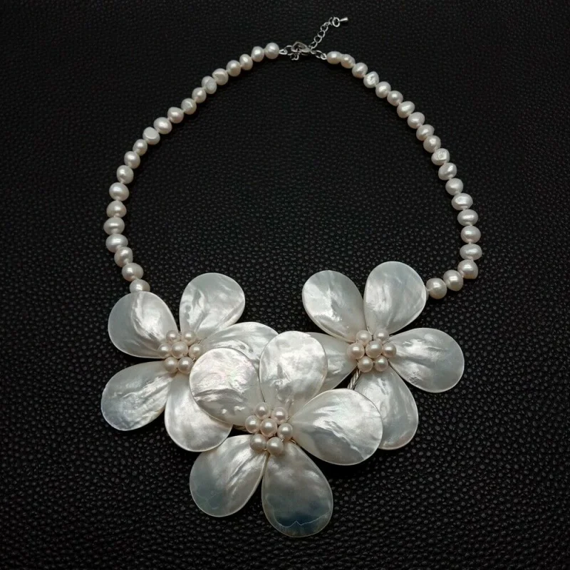 

Cultured White Fancy Pearl White Shell Flower Declaration Necklace 19"