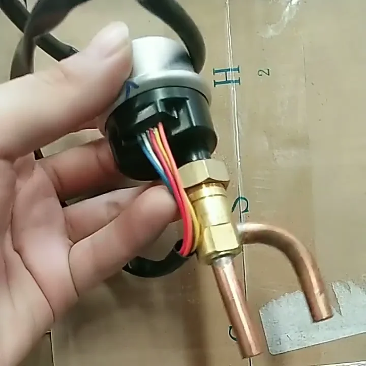 Электронный расширительный клапан O series DPF2.0C-03 с катушкой SXK-07 12 В |