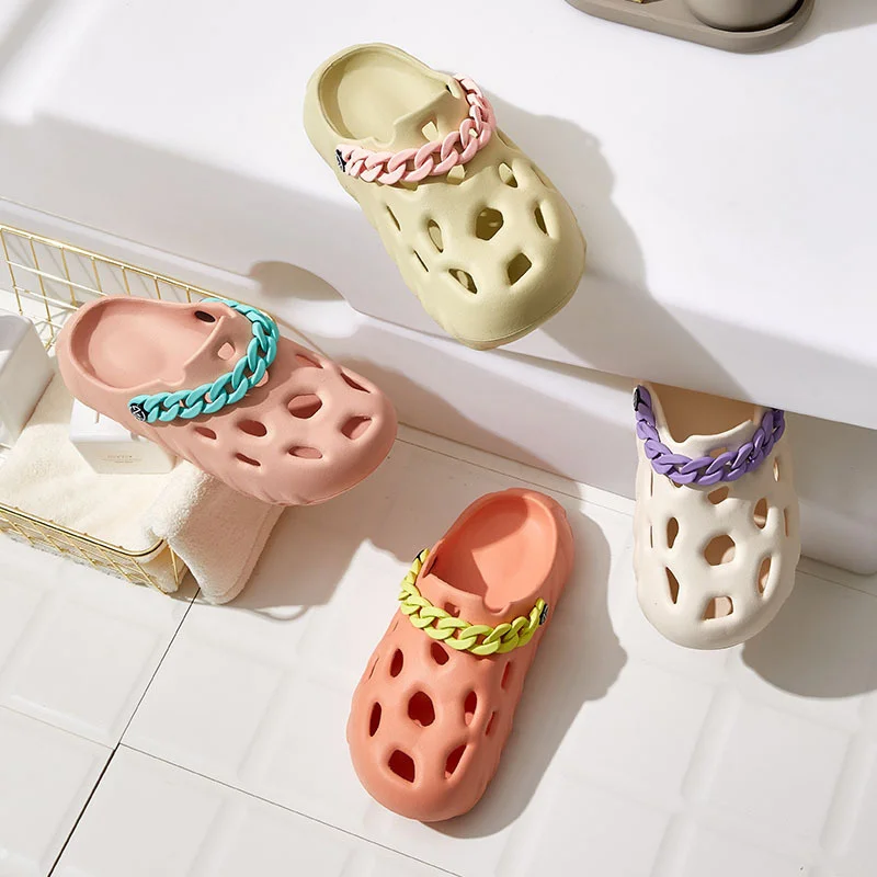 

2022 Summer New Women Slippers Candy Color Cool Slipper Chain Hollowed Out Home Shoes Lovers Men Couples EVA Indoor Household