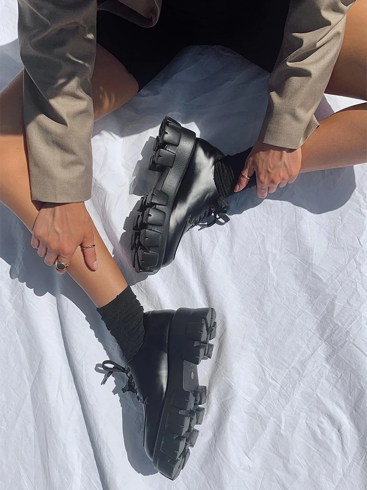 Большие размеры 40-46 Британские женские оксфорды Wingtip массивная платформа панк