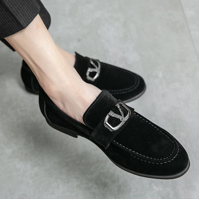 

Classic Black Men's Suede Moccasins Large Size 46 Breathable Leather Loafers Men Low Slip-on Casual Shoes for Men Zapatos Hombre