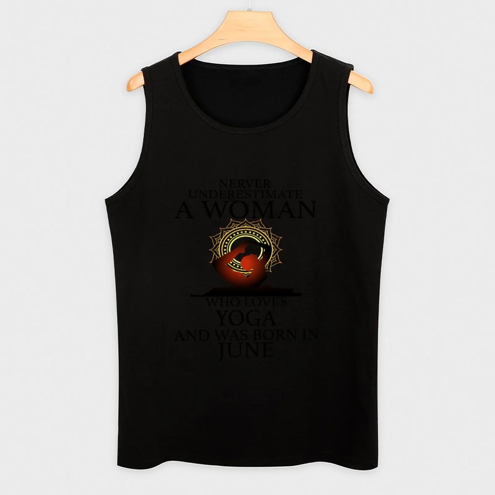Майка для женщин которые любят йогу и уже родились в июне лето 2024 Мужская
