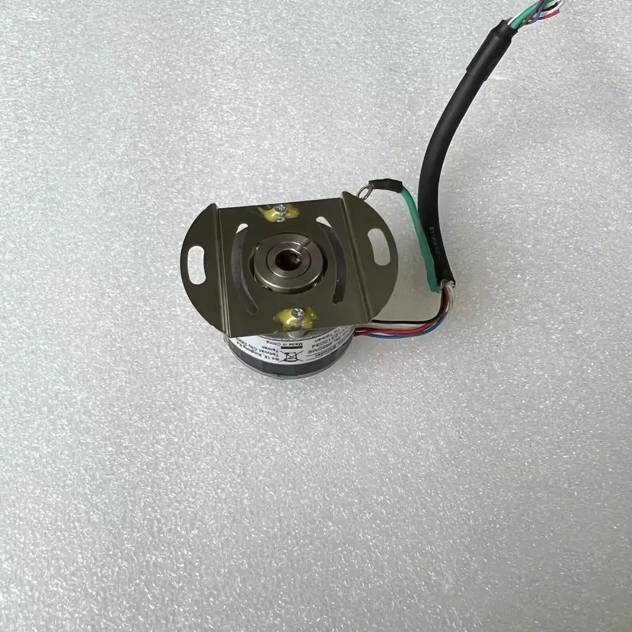 NHZ-38LS65CME Delta серводвигатель