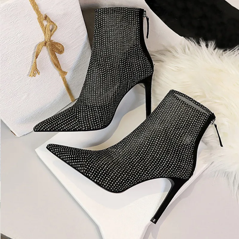 

Model Catwalk Sexy Hollow Out Mesh Pointed Toe Women Fashion Rhinestone Boots Sandals lace cutout ankle boots mesh boots