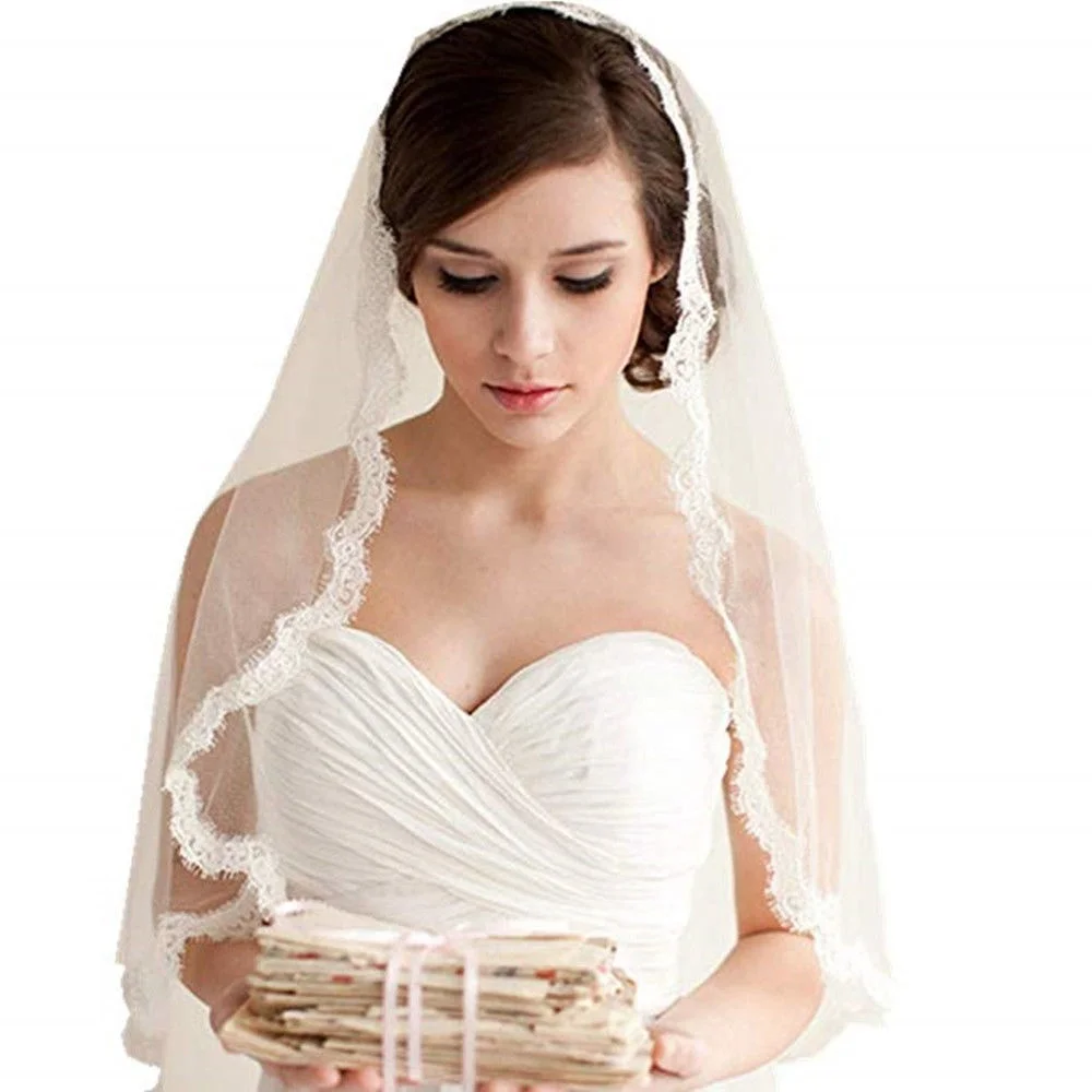 

Ivory White 1 Layer Wedding Veil Bridal Veil Elbow Length Lace Edge with Comb