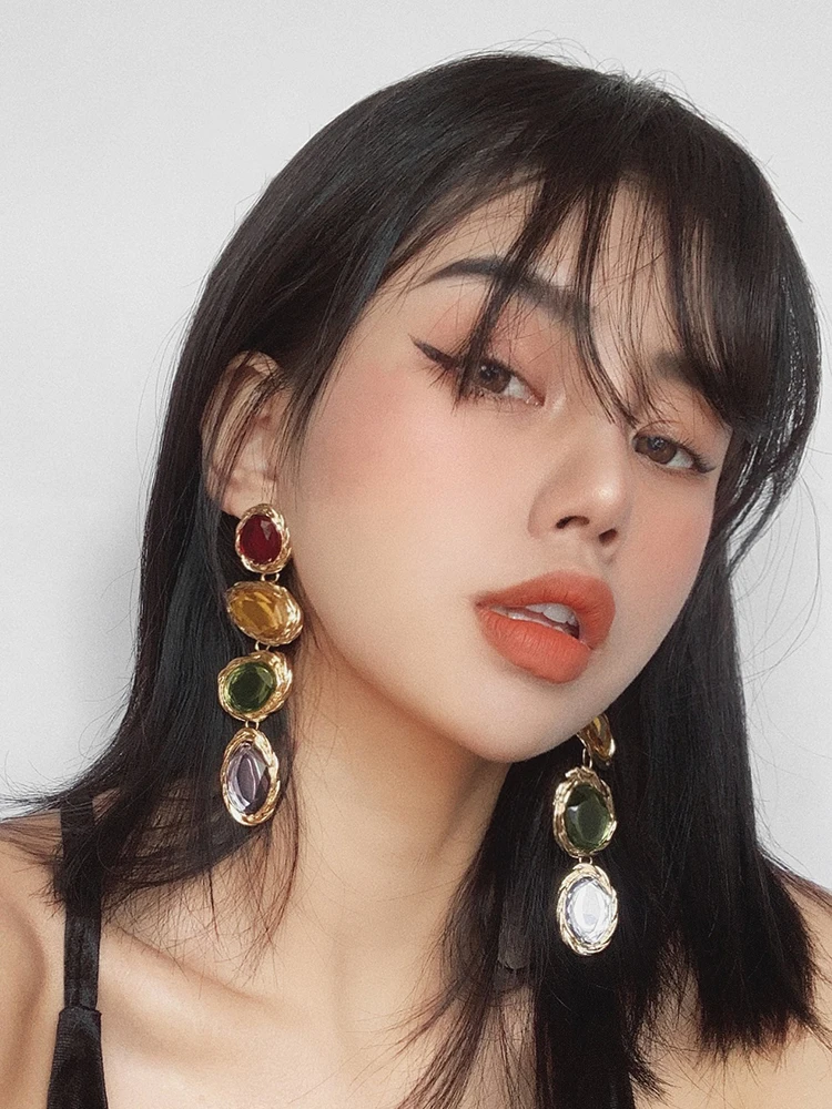 

High Sense New Long Crystal Earrings Women's European and American Style Color Exaggerated Earrings Elegant Earrings