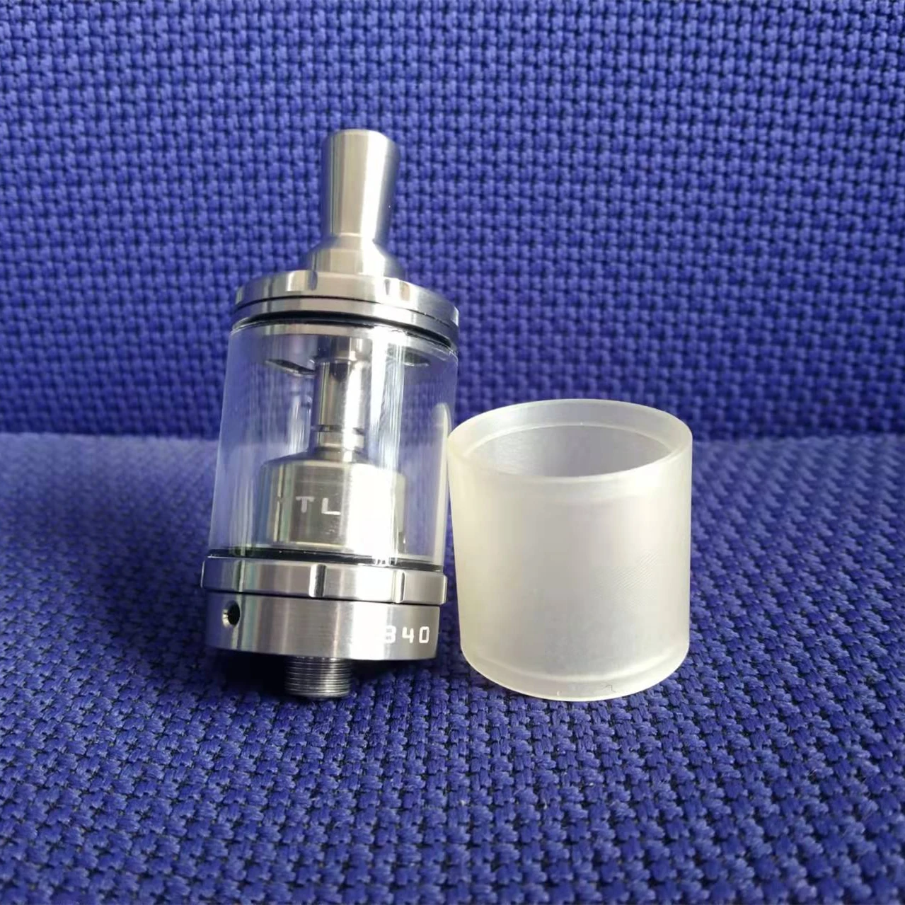 

Электронная сигарета Vape Vapor Giant Mtl Rta 316 сталь 23 мм Диаметр 3,3 мл емкость Топ наполнение Vs Taifun GTR бак распылитель 510 поток пара