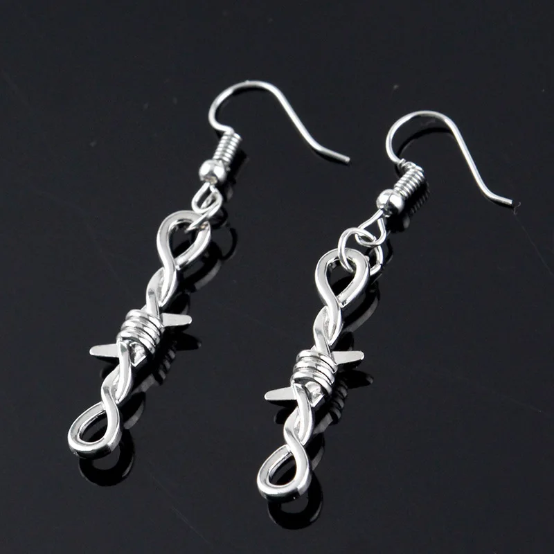 

Exaggerated Cool Punk Thorns Earrings Ladies Hip Hop Punk Gothic Wire Mesh Earrings Small Chain Flame Earrings Gift Gothic