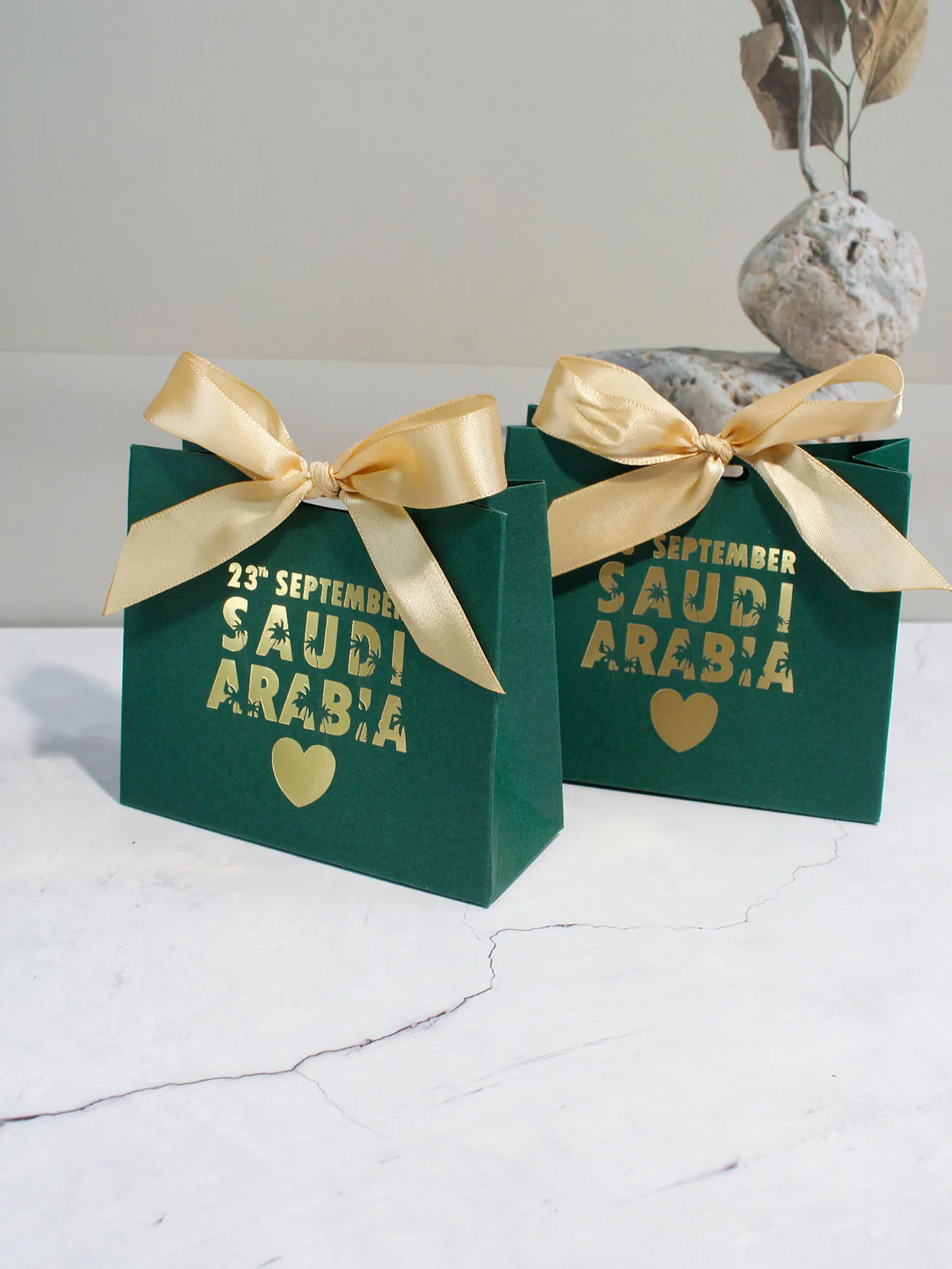 10/20 шт. коробка конфет в честь национального дня Саудовской Аравии для праздников
