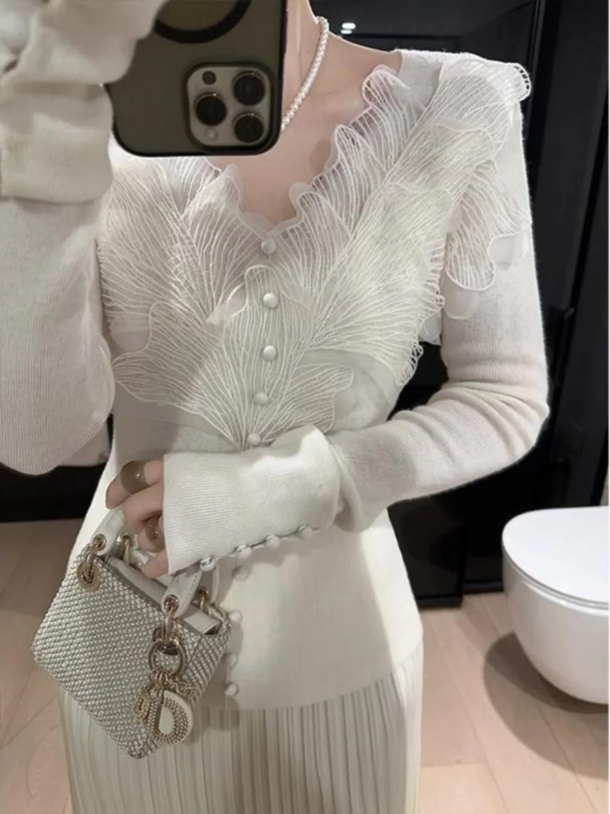 Элегантное темпераментное кружево больших размеров осенне-зимнее женское