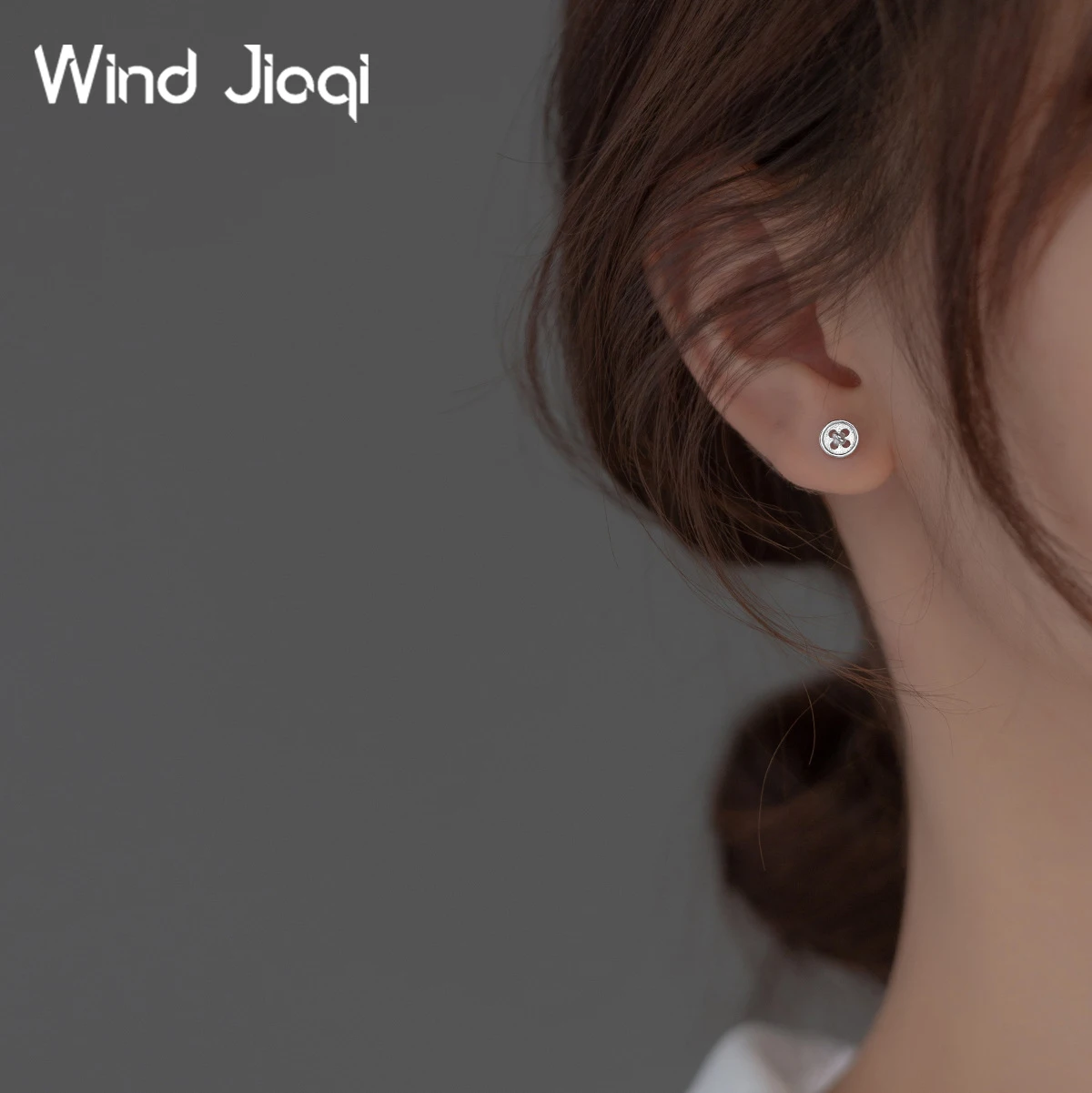 

Женские серьги-гвоздики из серебра 925 пробы в Корейском стиле