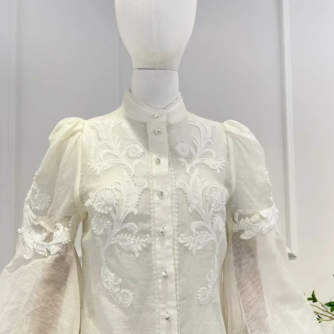 Рисунок 2 - Женская винтажная блузка из натуральной ткани