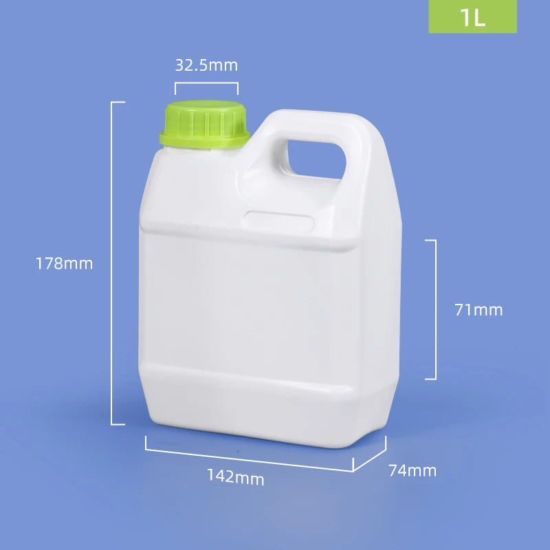 

Пластиковая канистра 1 л