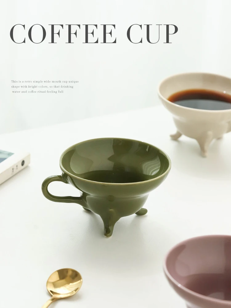 Керамическая кофейная чашка