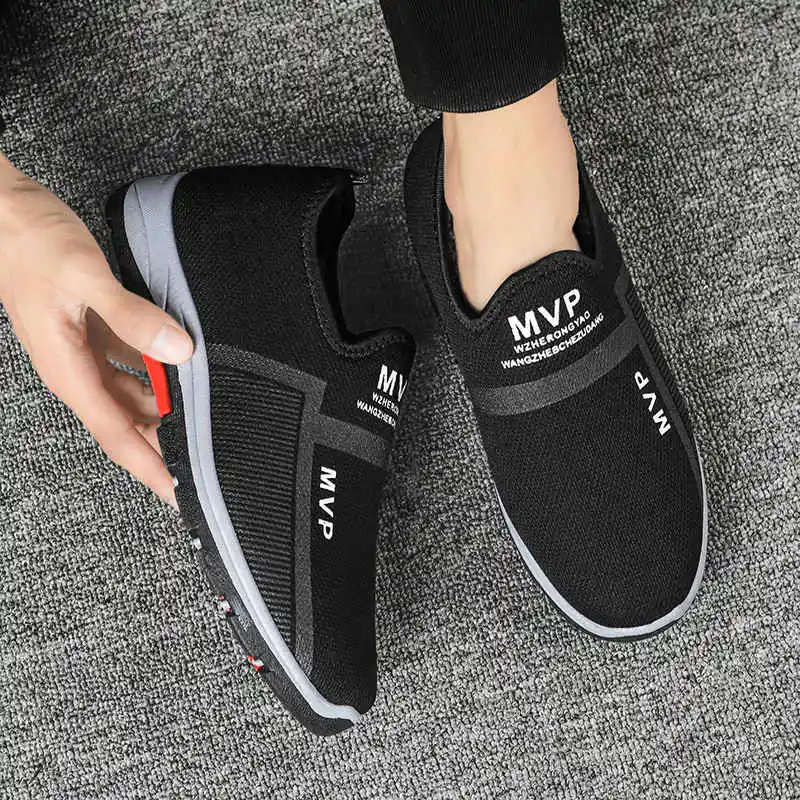 

Traking Black Running Shoes Luxury Brand High Quality Luxury Brand Men's Sports Shoes Lightweight Sneakers Sport Shoes Tennis