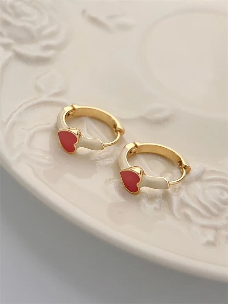 

Cute High Design Love Ear Rings for Women Colorful Boho Designer Earrings Jewelry