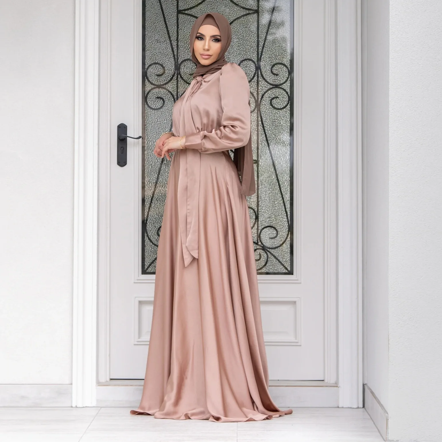 Ramadan Eid Djellaba Feminine Muslim Party Dress Dubai Soft Silky Satin Abaya Dubai Turkey Muslim Dress Islam Abayas Robe