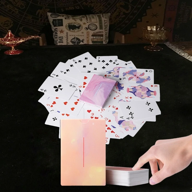 

Набор развлекательных ролевых игр, упаковка бумажных карт для игры в покер, коллекционные волшебные карты в простом стиле, настольная игра