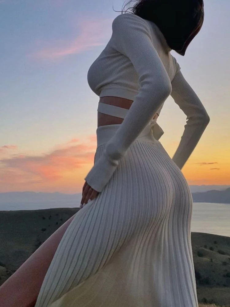

2023 New Knitted Shirts Suits for Women Long Sleeve Ribbed Crop Tops Pleated Split Mid-length Skirt Sexy Two Piece Sets Women