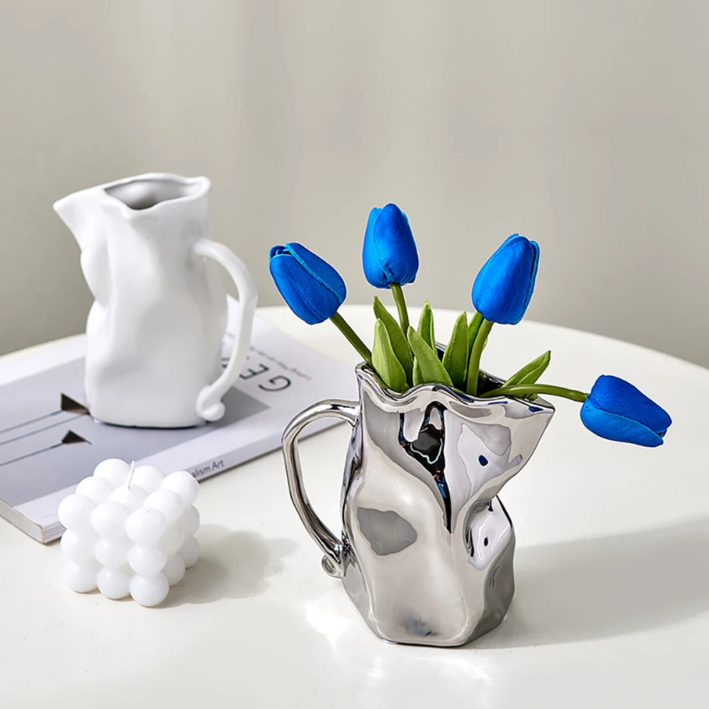 

Nordic Pleated Ceramic Vase Home Living Room Table Decoration Pots for Flowers Modern Decorative Vases Garden Bedroom Ornaments