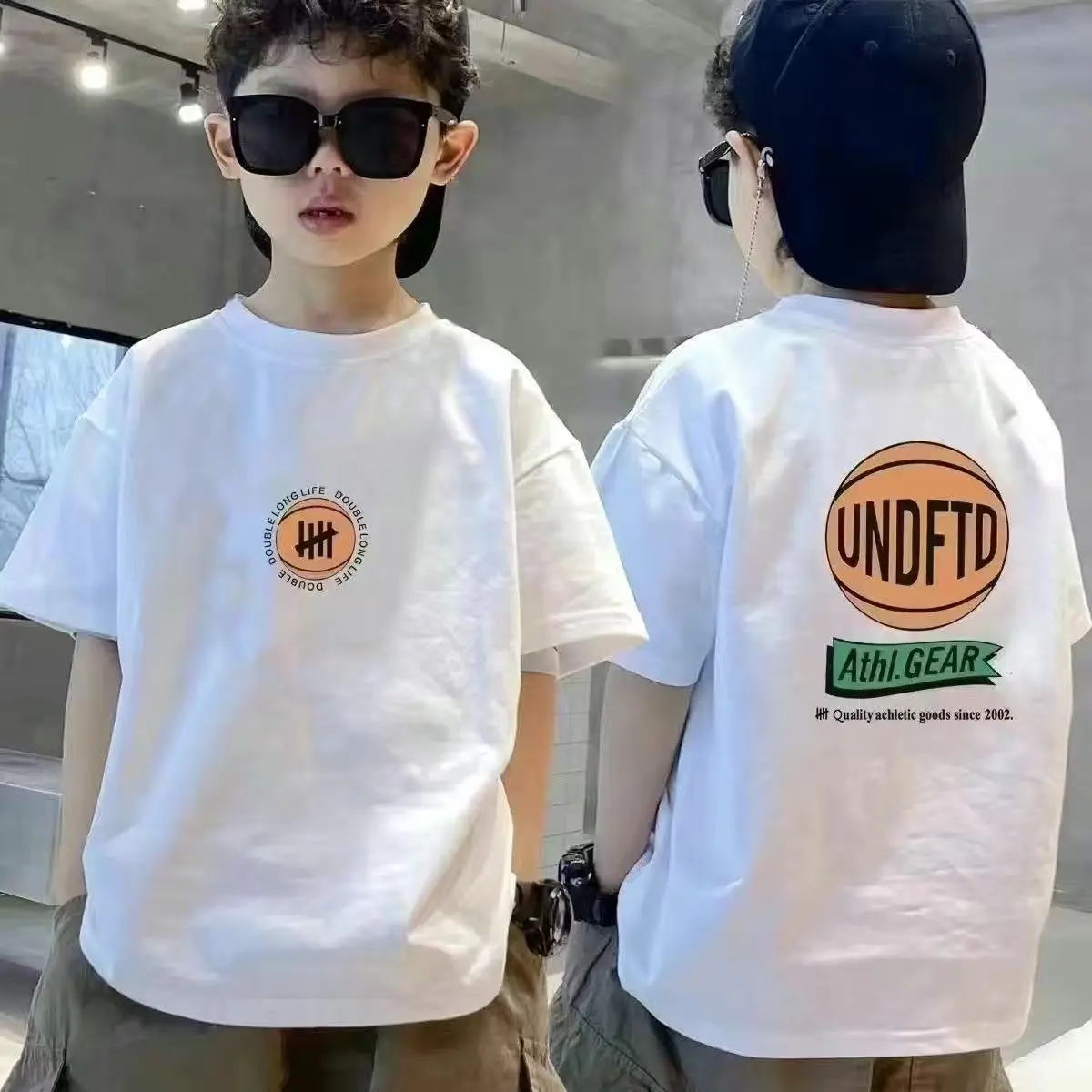 Футболка хлопковая с коротким рукавом и принтом свободного покроя