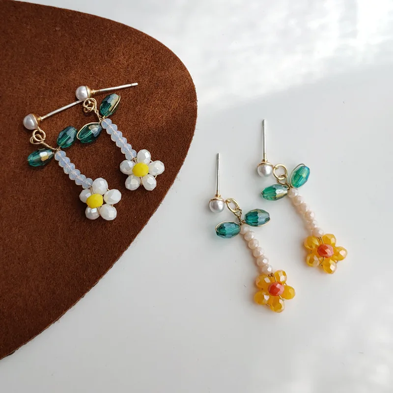 Renya Trendy Copper Wrapped Glass Beads Flower Dangle Drop Earring Handmade Sweet Stud Clip Earring for Women Girls Jewelry Gift