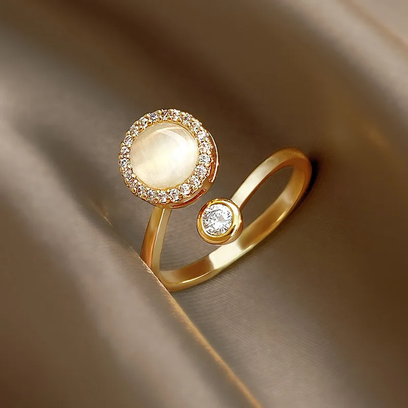 

New Arrival South Korea-Style Simple Rotating Adjustable Design Opal Rings Banquet WOMEN'S Jewelry Ring 2022