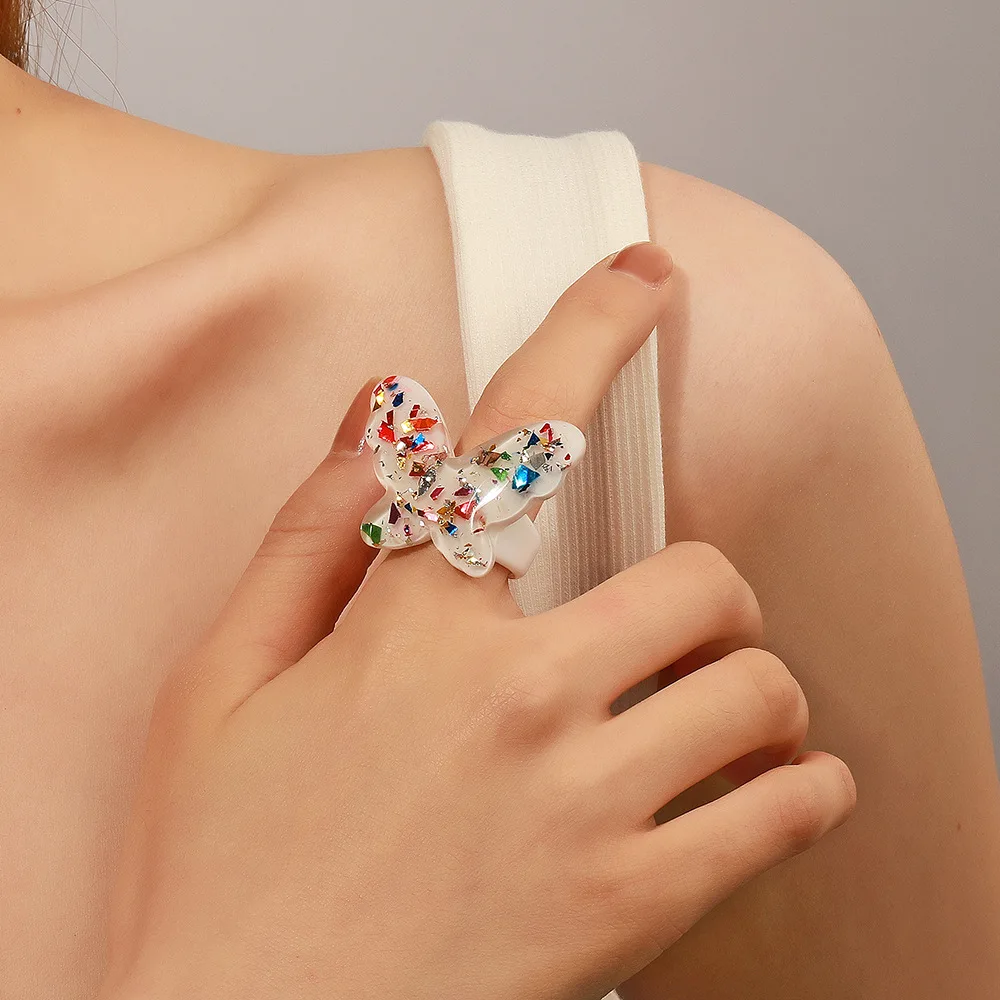 

Ins New Acrylic Butterfly Ring 2022 Cute Fun Resin Ring European And American Retro Animal Hand Ornaments Female