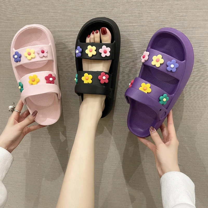 

Shoes Home Slippers Women's Luxury Slides Flower Platform Pantofle Med Massage Summer Designer Flat 2022 Soft PU Casual Rubber F