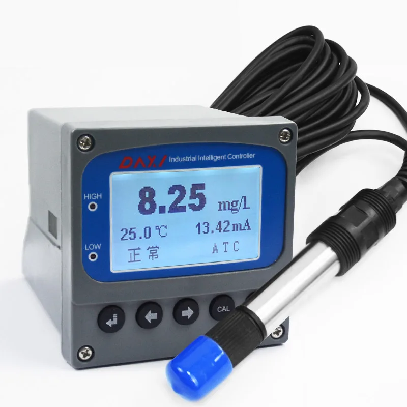 

A special dissolved oxygen meter for fish farms measures the oxygen content of the water DO-8910