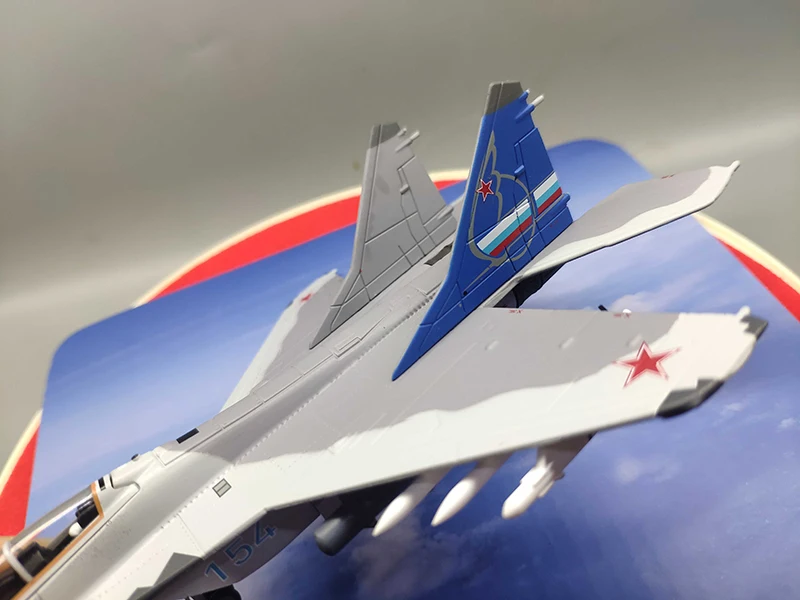Истребитель МИГ-35 Модель 1/100 в масштабе Россия Fulcrum МИГ-35 самолет истребитель модель для детей игрушки для демонстрации коллекций.