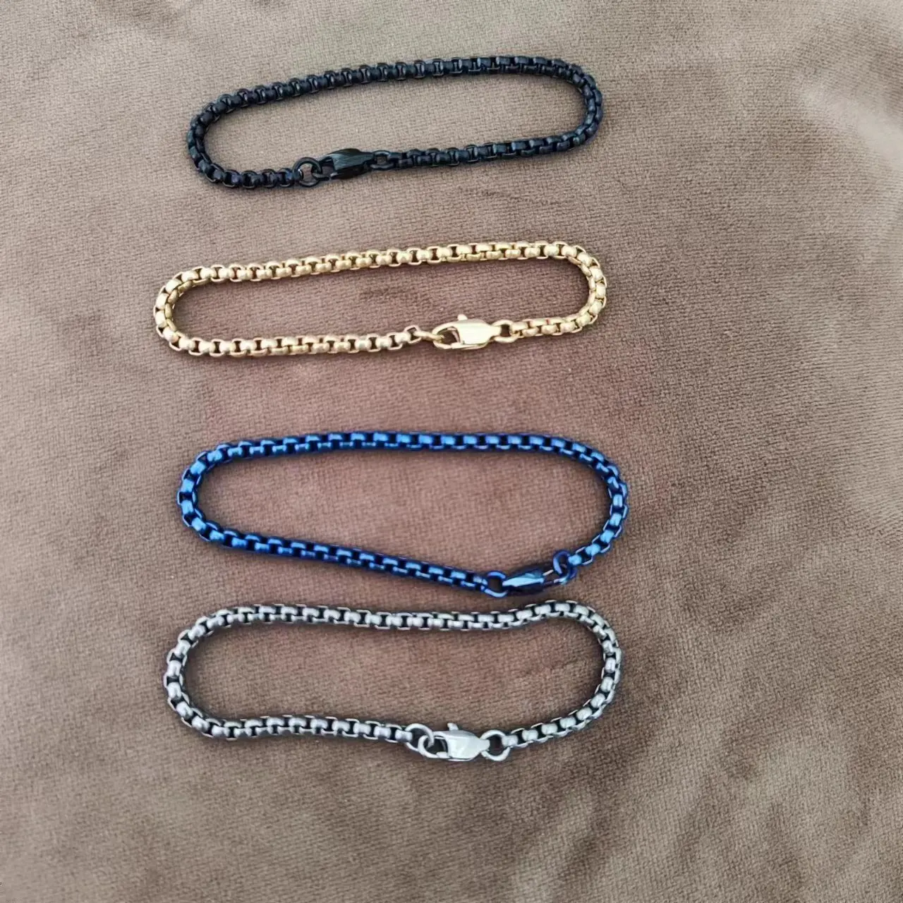 

15 Cm Length Titanium Chain Accessories Fashion Outdoor Tool Hang Keychain