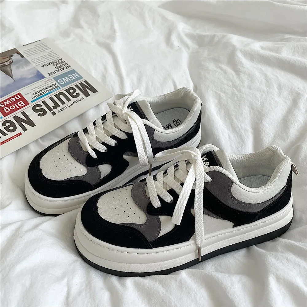 

2023 New Platform Sports Shoes Flat Female Sneakers Women Tennis Spring Casual Vulcanize Black Kawaii Fashion Harajuku