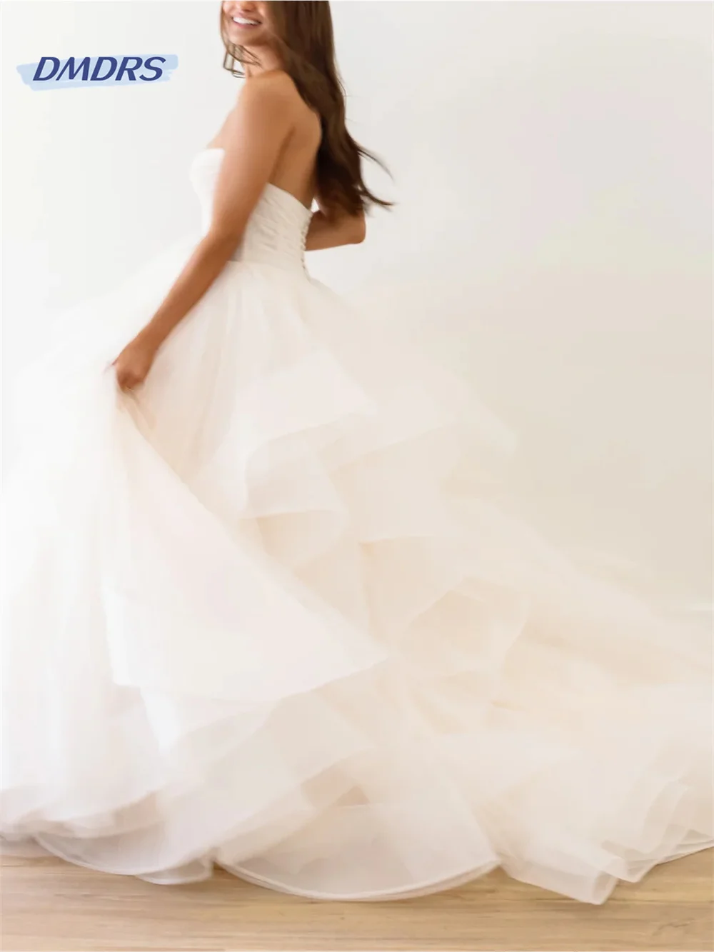 Рисунок 4 - Женское свадебное платье до пола