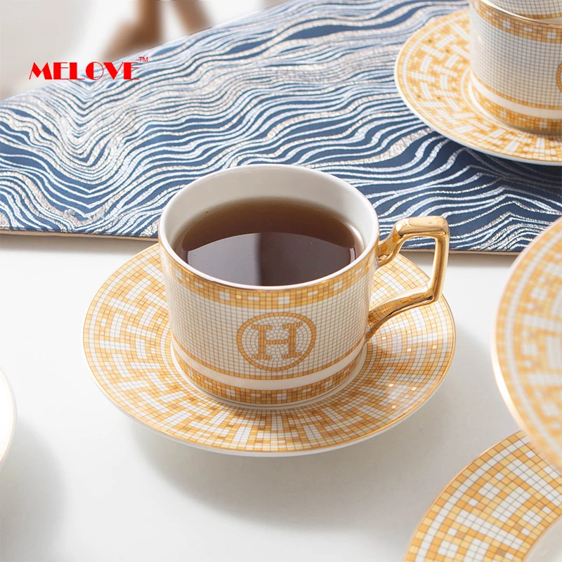 

Classic Luxury European Bone China Coffee Cups And Saucers Set Gold Handle Tableware Coffee Plates Dishes Kitchen Coffee Tools